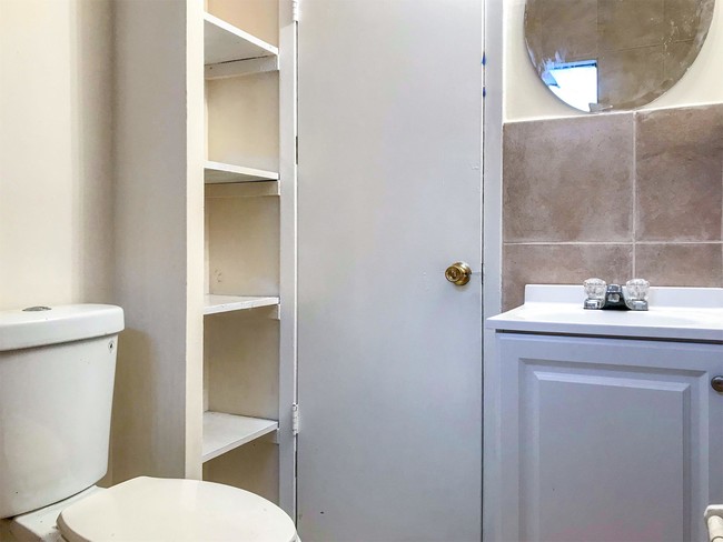 2718-violet-st-unit-a-pasadena-tx-building-photo (4)